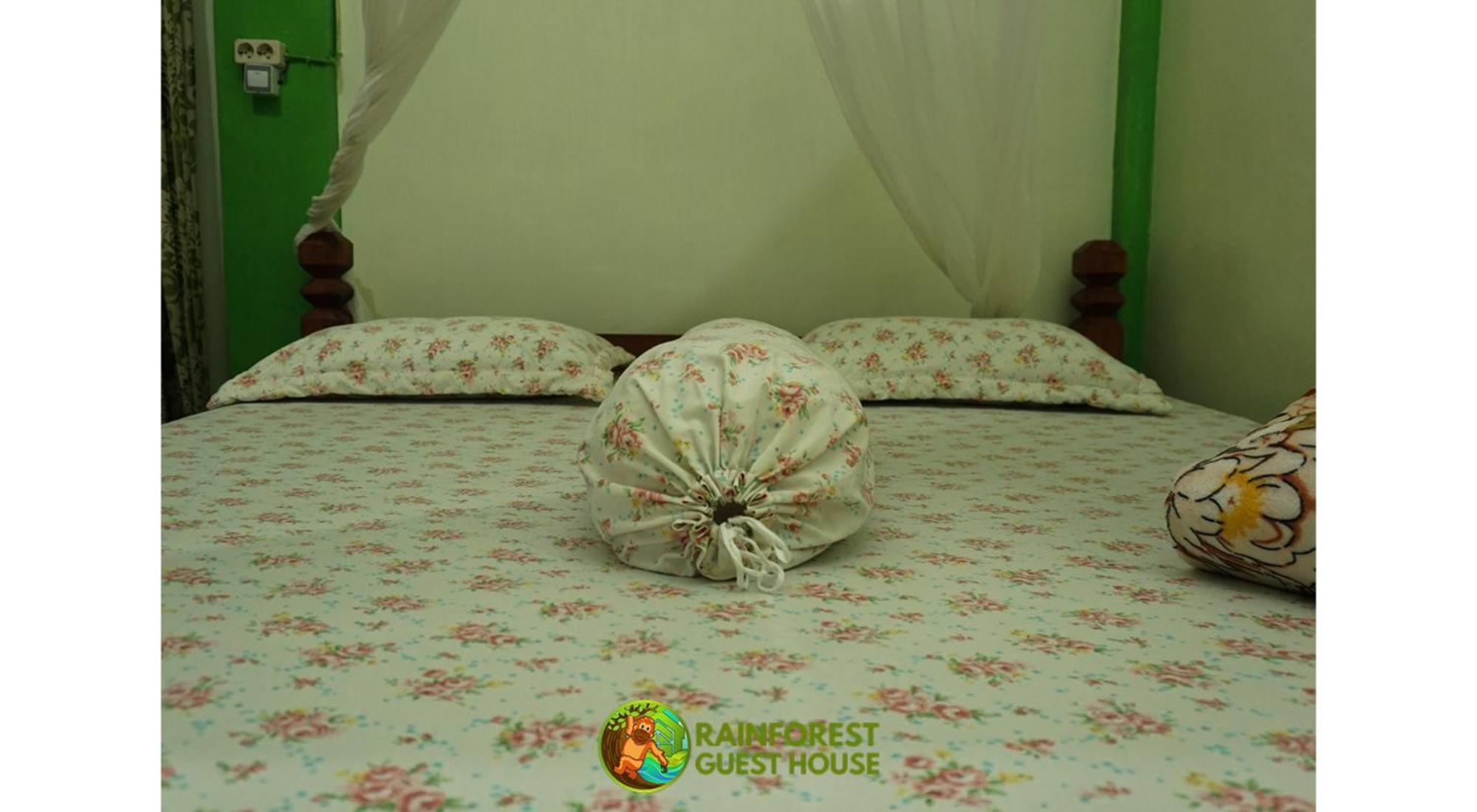 Rain Forest Guest House And Jungle Trekking Bukit Lawang Exterior foto