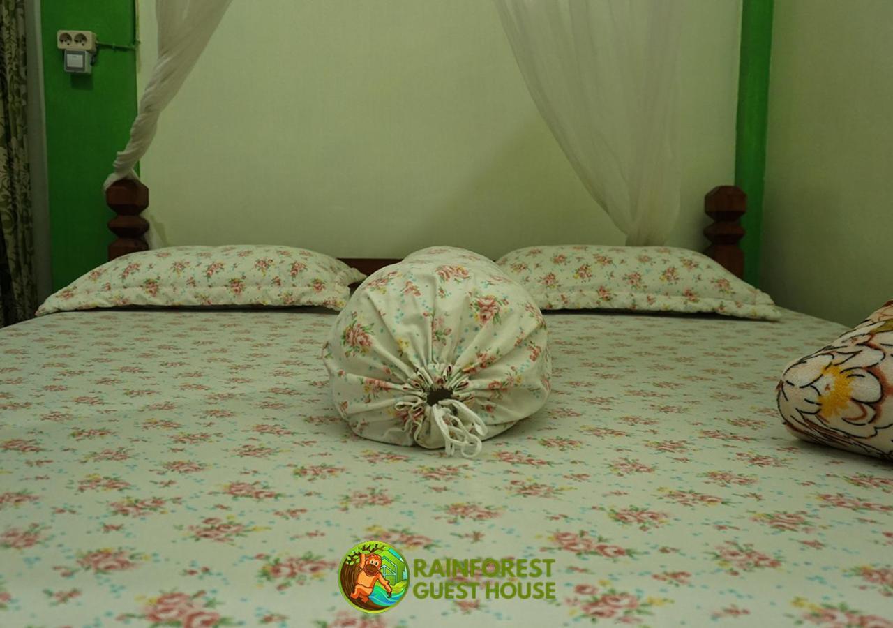 Rain Forest Guest House Bukit Lawang Quarto foto