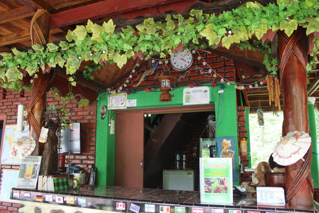 Rain Forest Guest House And Jungle Trekking Bukit Lawang Exterior foto