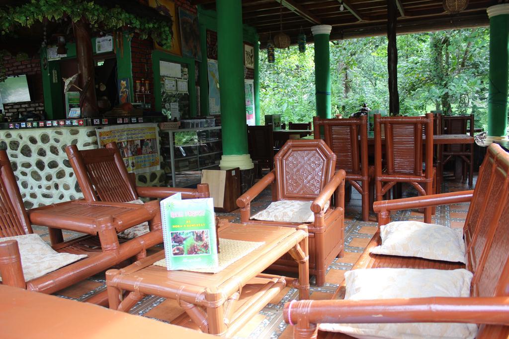 Rain Forest Guest House Bukit Lawang Exterior foto