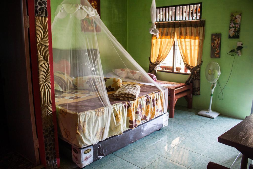 Rain Forest Guest House And Jungle Trekking Bukit Lawang Exterior foto