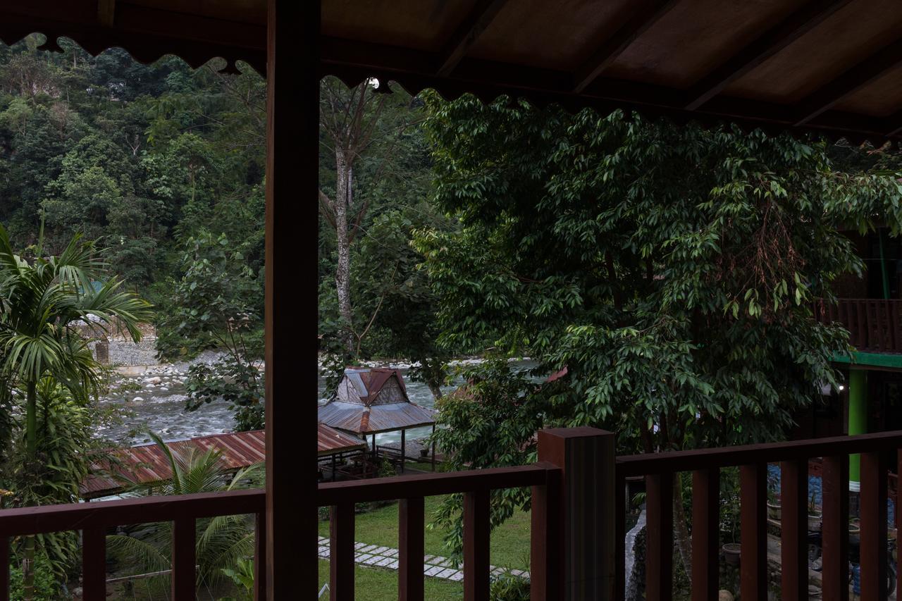 Rain Forest Guest House Bukit Lawang Exterior foto